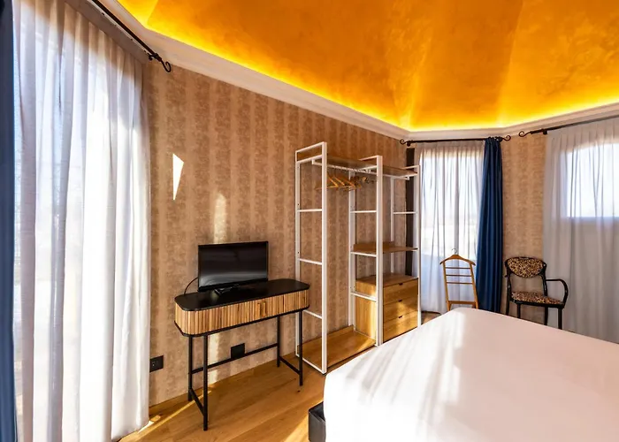 Hotel Atlanta Augustus